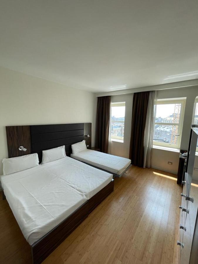 Ih Hotels Milano Centrale Guest House Exterior foto